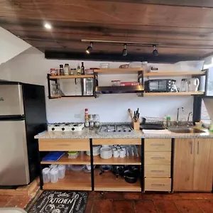 Casa Capirucho Guest house